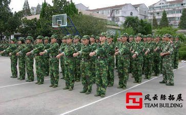 軍訓(xùn)團建體會心得700字