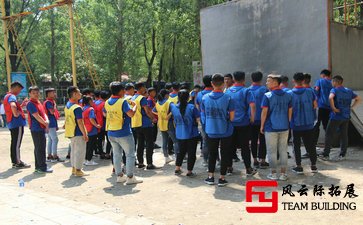 拓展訓練使團隊更加凝聚800字-2000字五篇