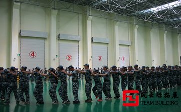 初中軍訓(xùn)作文400字