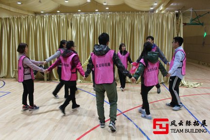 初中學(xué)生素質(zhì)拓展訓(xùn)練心得體會(huì)