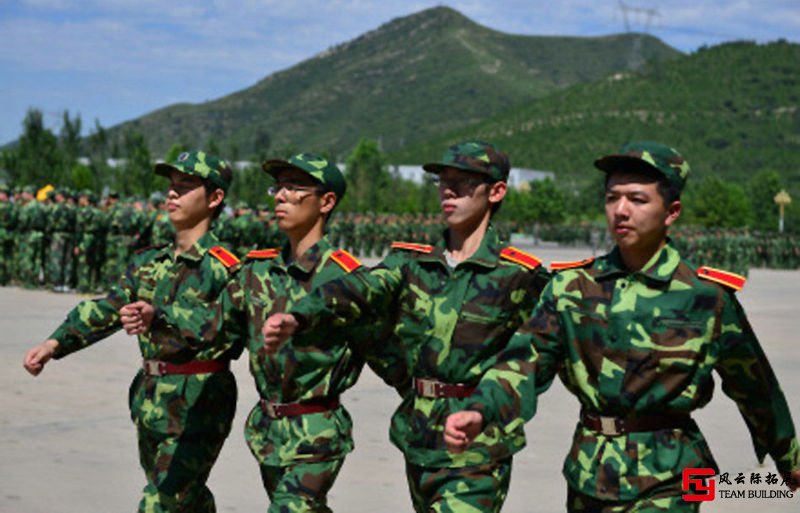 軍訓(xùn)拓展訓(xùn)練活動心得體會1000字